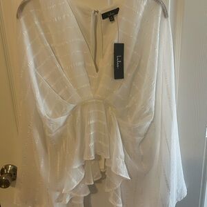 Lulu's White blouse NWT!